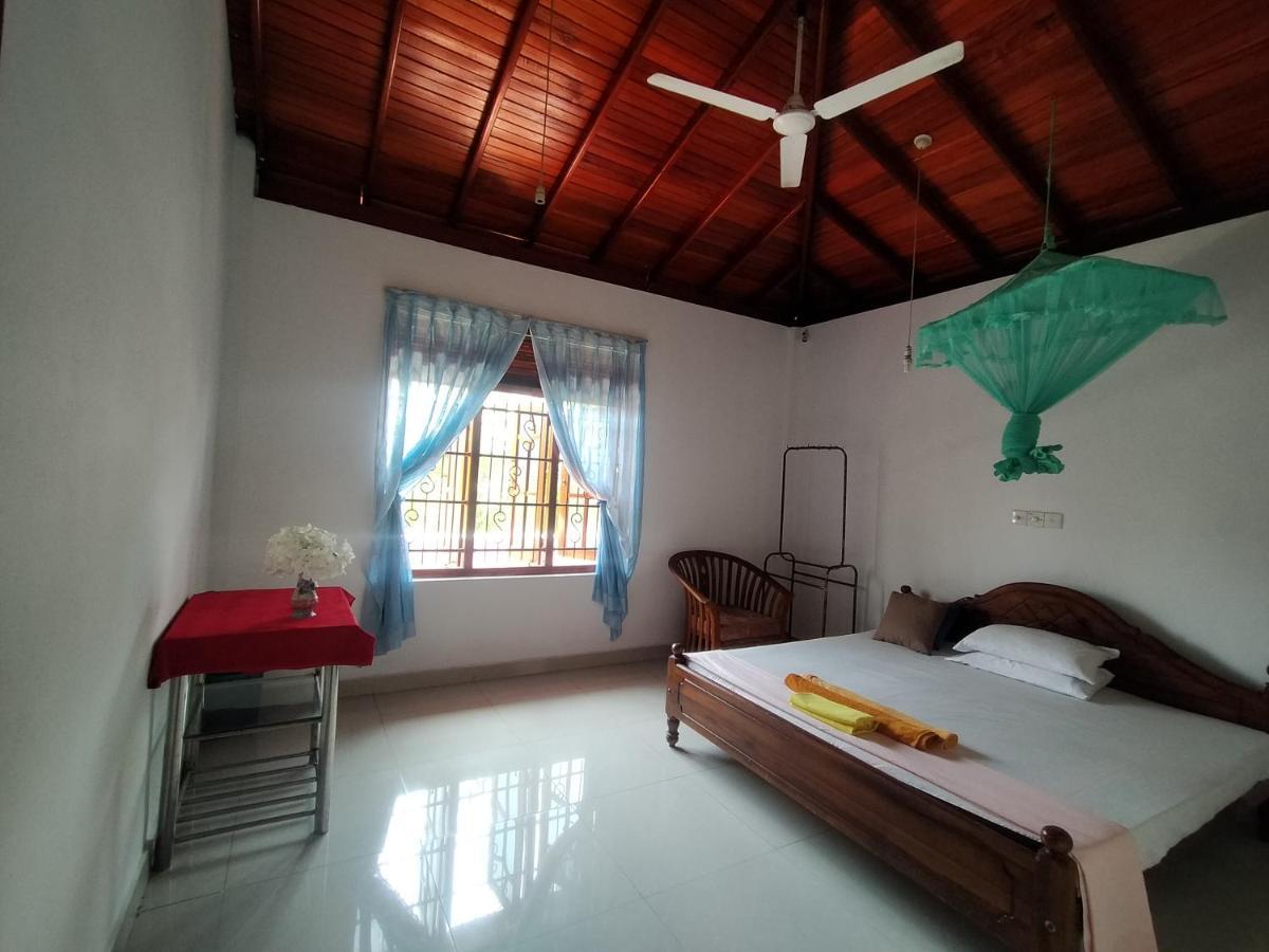 Golden Town Hotel Tangalle Dış mekan fotoğraf