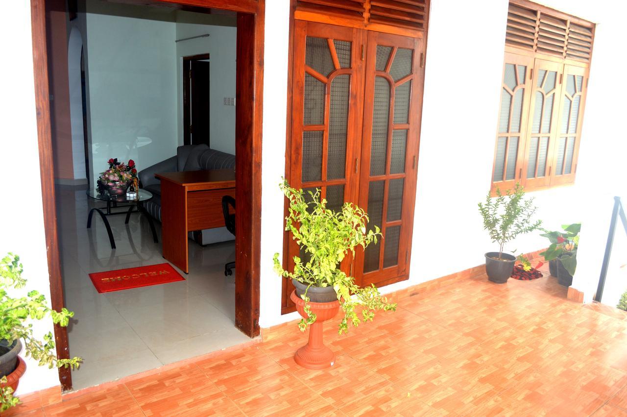 Golden Town Hotel Tangalle Dış mekan fotoğraf